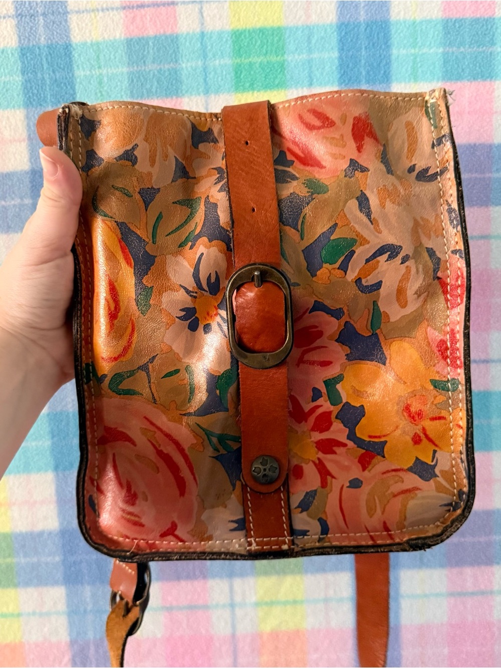 Patricia Nash Venezia floral crossbody bag buckle strap closure - Preloved